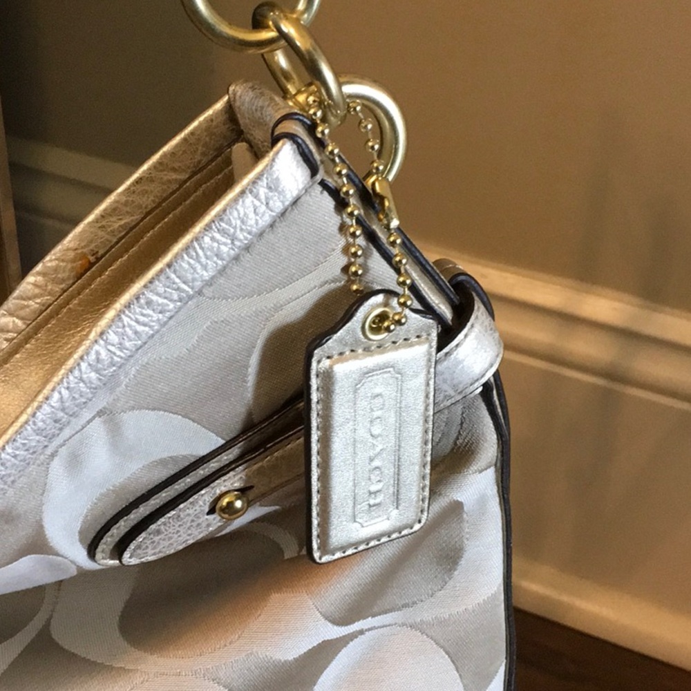 Coach Gold/Khaki Shoulder Bag - Picture 2 of 6